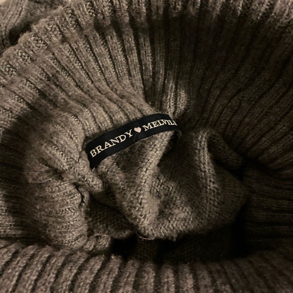 Brandy Melville gray turtleneck sweater - Picture 3 of 4